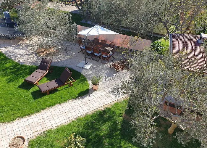 Fyaka Loft Apartments